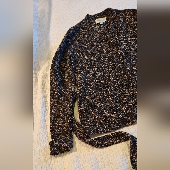 Emanuel Ungaro cardigan size Medium petite - Picture 9 of 10